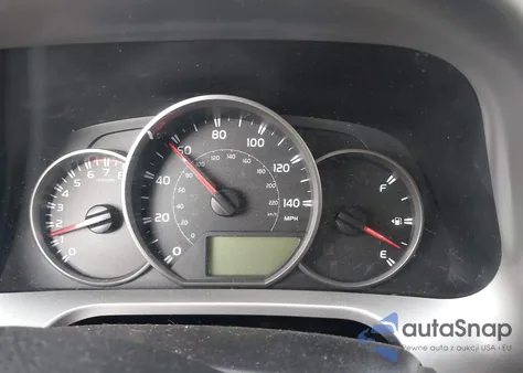 2016 Toyota Rav4 Le z USA, uszkodzony, nr VIN JTMBFREV5GJ090914